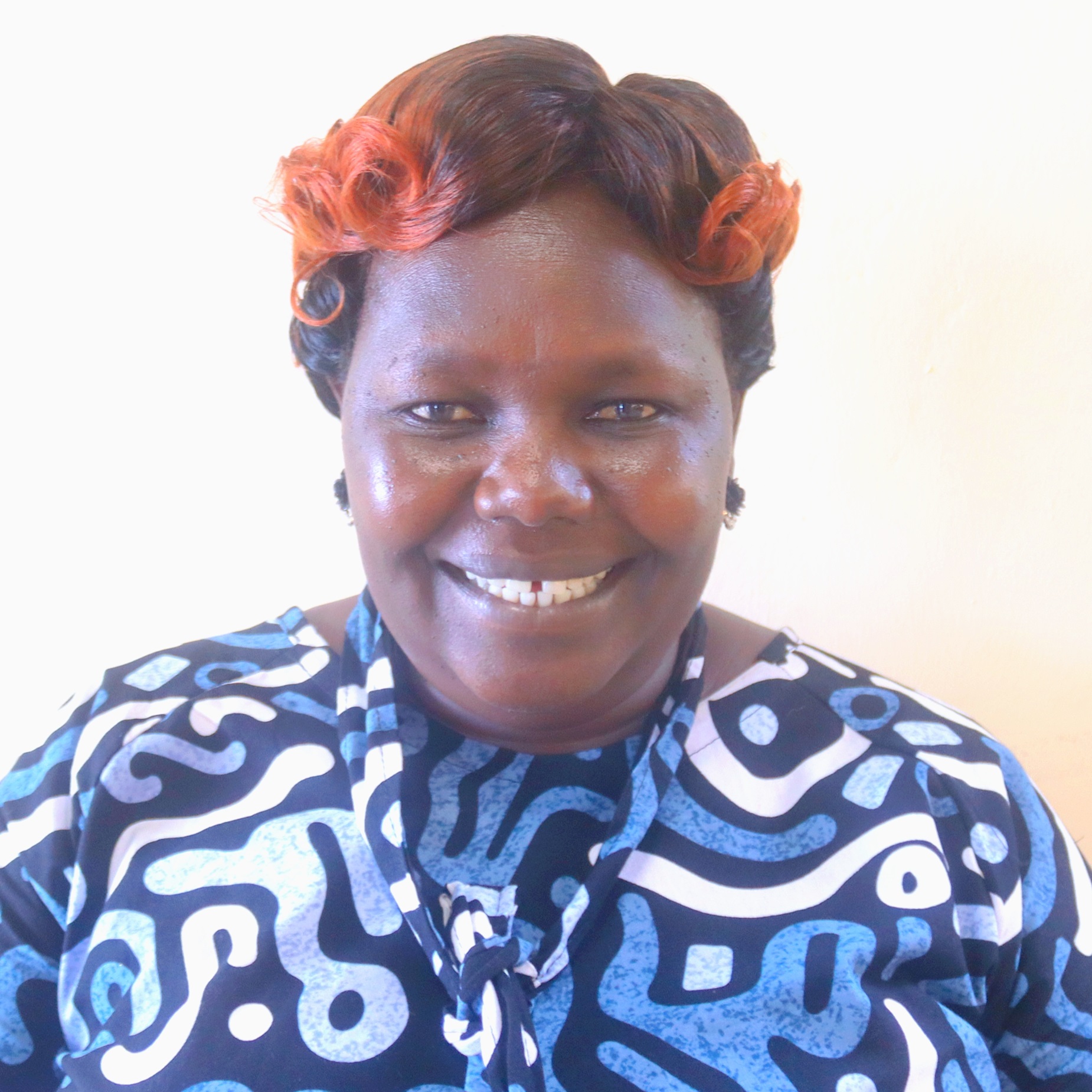 Maria Adeket  Iyanai